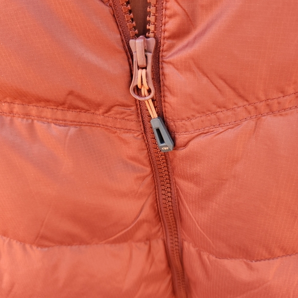 Beautiful terracotta/ burnt orange coloured down parka - Picture 11 of 11